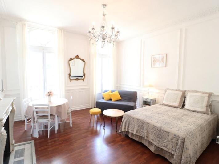 Bien Etre Immo Apartment Poitiers Cameră foto
